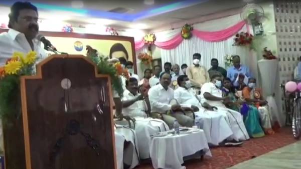 அநாகரீக விமர்சனம் 