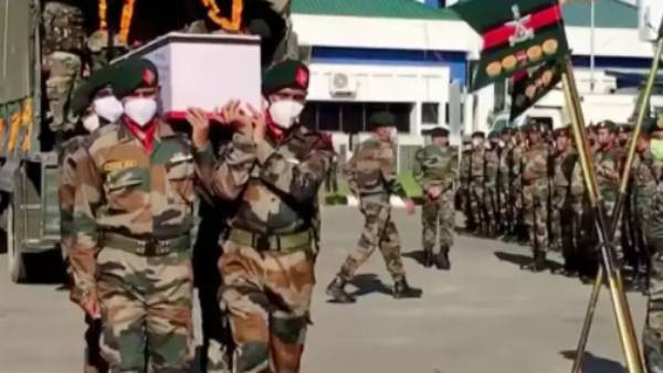 மணிப்பூர் தாக்குதலில் 7 பேர் படுகொலை 