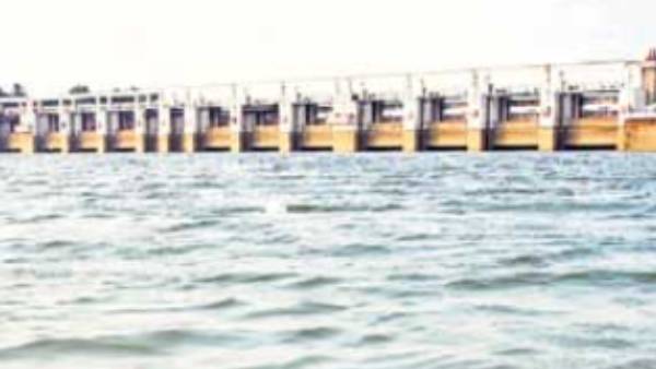 பூண்டி நீர் தேக்கம் 