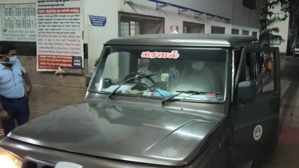 பேராசிரியர் மீது புகார் 