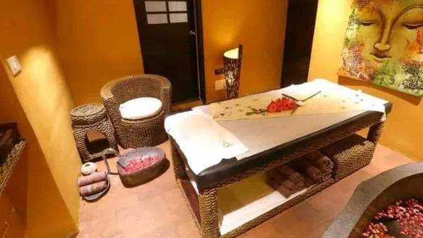 சட்டவிரோத பாலியல் தொழிலுக்கு பயன்படும் ஸ்பா, மசாஜ் சென்டர்கள் 