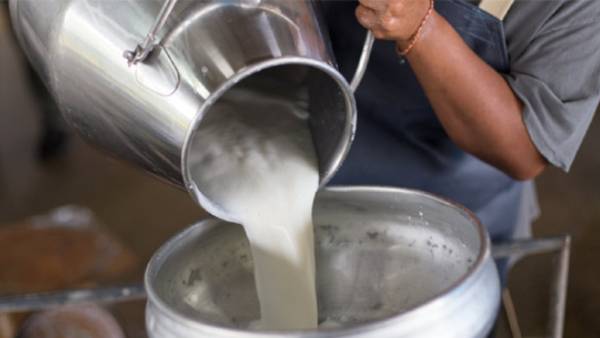 முன் களப்பணியாளர்களாக... 