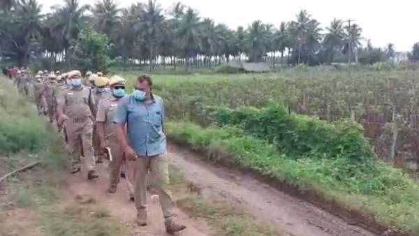 ஓட்டுநர், உதவியாளரிடம் விசாரணை 