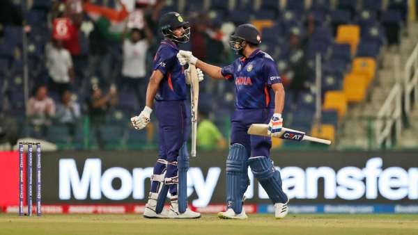 ஒருவரை ஒருவர் புரிந்துக்கொண்டோம் 