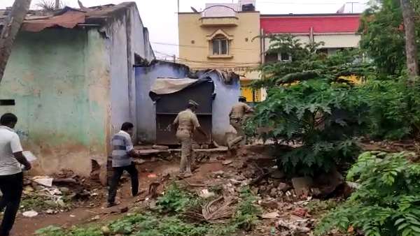 deepavali alcohol party ...3 friends died...suspecious death 
