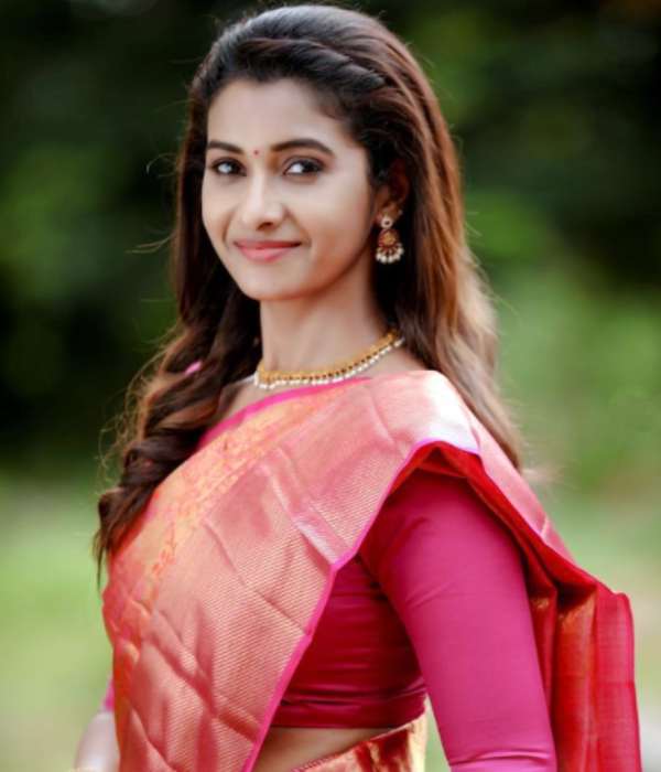 வரிசைகட்டும் திரைப்படங்கள்