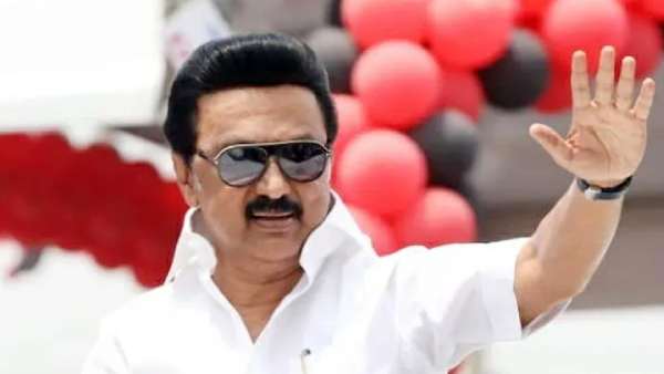 இணைந்தனர்