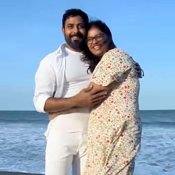 அழகான திருமணநாள் பரிசு