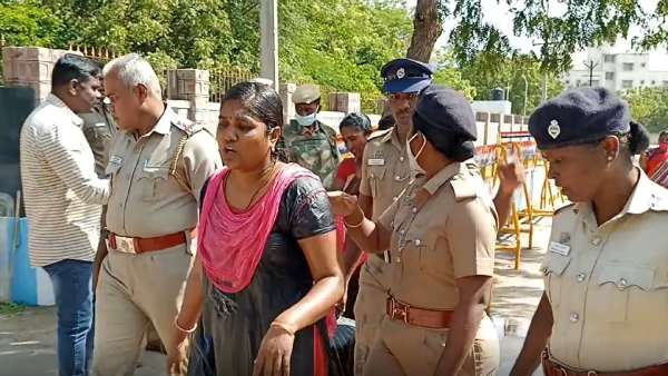 தற்கொலைக்கு முயற்சி 