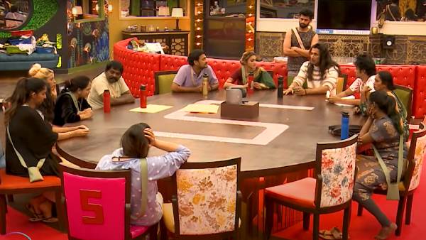 நிரூப் டார்கெட் பாவனியா