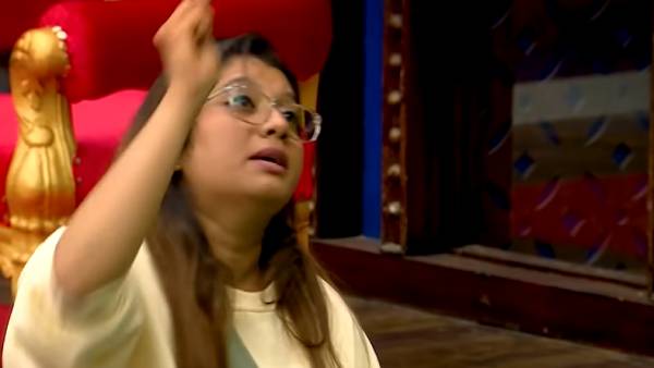 போட்டி பலமா இருக்கு