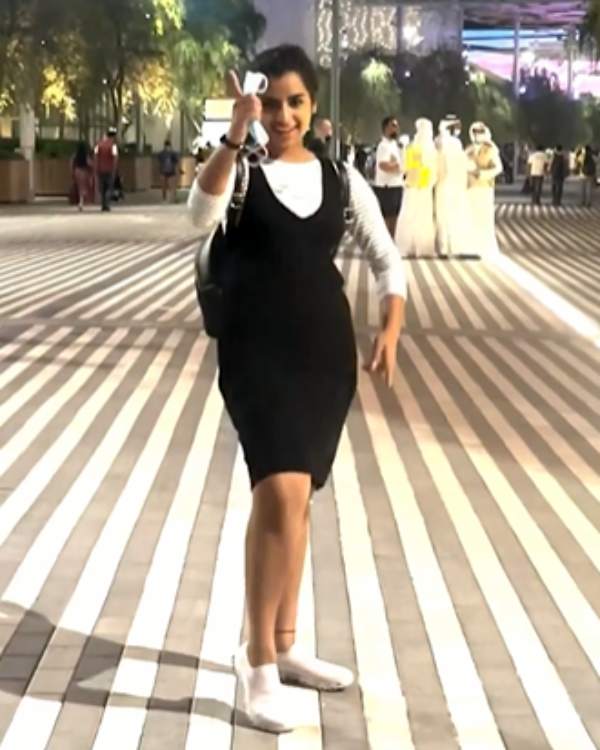  ஒரே டான்ஸ் ஸ்டெப்