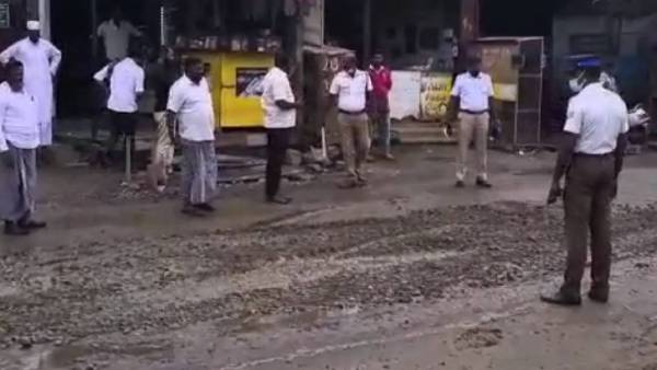 போக்குவரத்து போலீஸார் 