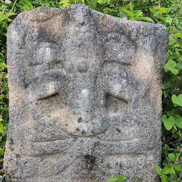 வலது புறம் 