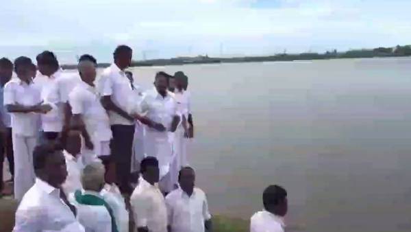 முதல்வர் ஸ்டாலின் 