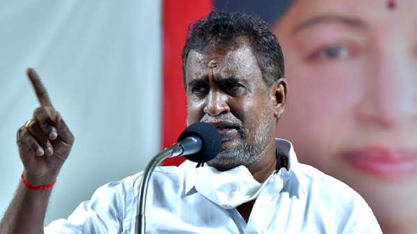 வேலுமணியால் வளைக்கப்பட்ட வாரிசுகள் 