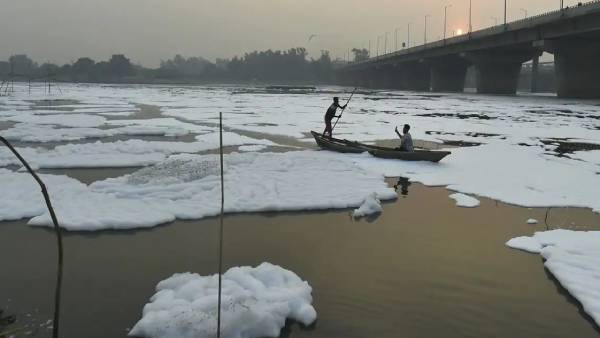  பஞ்சு போன்ற நுரை
