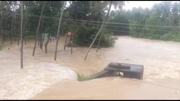 கன்னியாகுமரியில் மழை 