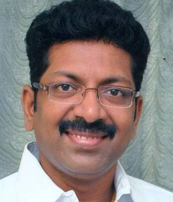 இளங்கோவன் மீது விமர்சனம் 