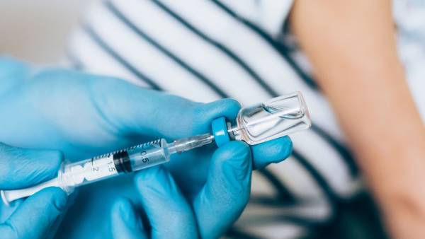 குழந்தைக்கு கோவிட் தடுப்பூசி 