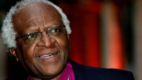 பிரபலங்கள் இரங்கல்