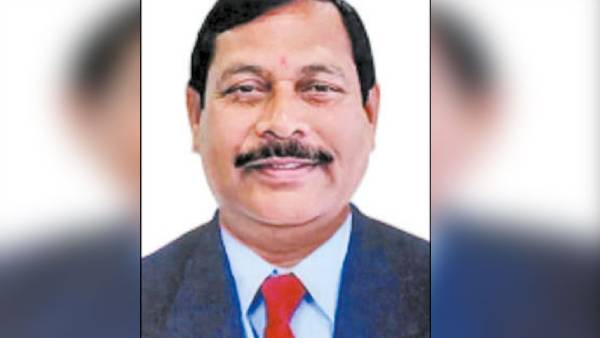  ஆட்சி மாற்றம்