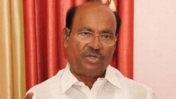 மருத்துவர் ராமதாஸ் 