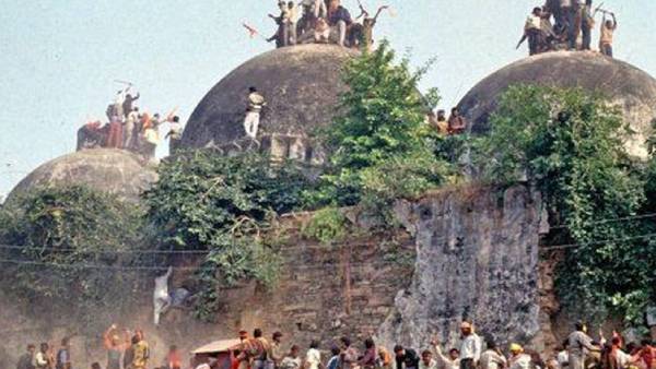  அதிகாரி