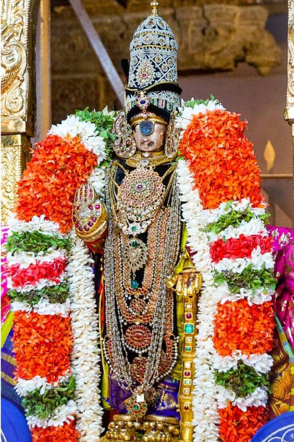 நாச்சியார் திருக்கோலத்தின் காரணம் நாச்சியார் திருக்கோலத்தின் காரணம்