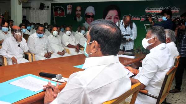 பொதுக் குழு கூட்டம் 