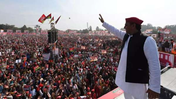 மனித தலைகள் 