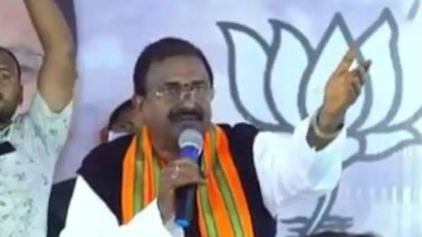 50 ரூபாய்க்கு மதுபாட்டில் 50 ரூபாய்க்கு மதுபாட்டில்