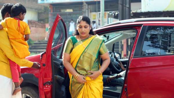அன்னபூரணி புகார் 