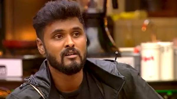 கண்கலங்கி போன ரசிகர்கள்