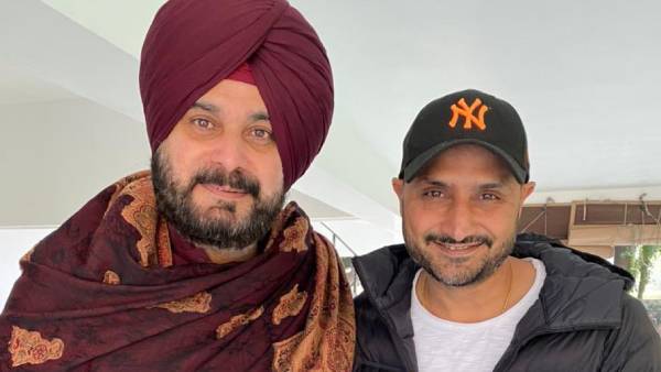 உதவிகள் உதவிகள்