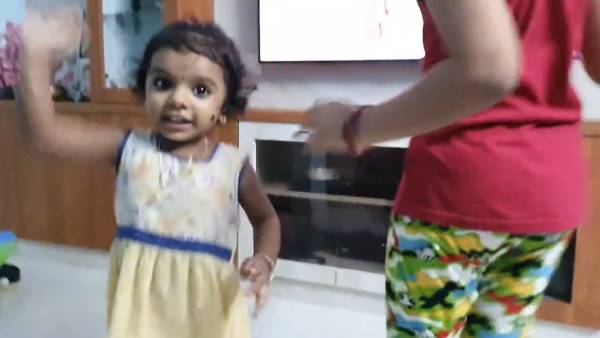 குழந்தைகளை கவர்ந்த டான்ஸ்