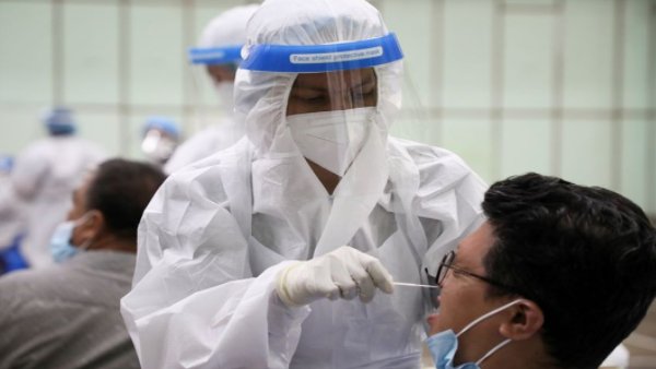 மும்பையில் கடும் பாதிப்பு 