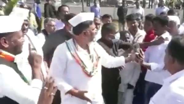 செல்போன் செல்பி 