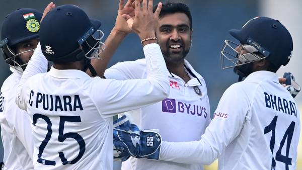 இப்படியா செய்வீர்கள் கொஞ்சம் ஆட விட்டிருக்கலாமே இப்படியா செய்வீர்கள் கொஞ்சம் ஆட விட்டிருக்கலாமே