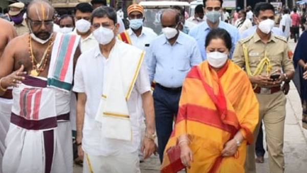 ஶ்ரீரங்கம் கோவிலில்.. 