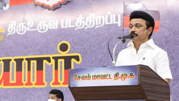 கண்காட்சியில் தடுப்பூசி செலுத்த ஏற்பாடு 