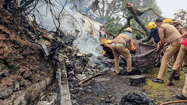 ஹெலிகாப்டர் விபத்து ஹெலிகாப்டர் விபத்து