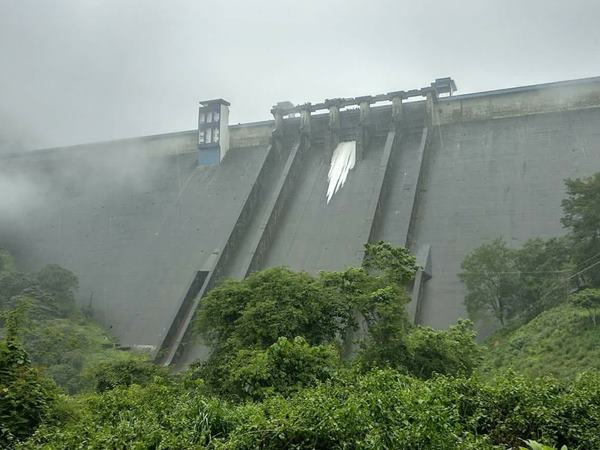 இடுக்கி அணை திறப்பு இடுக்கி அணை திறப்பு