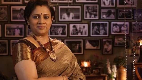  லக்ஷ்மி ராமகிருஷ்ணன் 