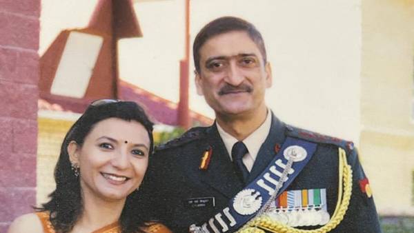 லிட்டர் மனைவி 