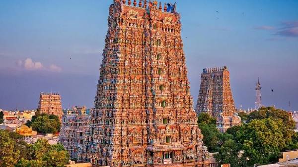 வெடிக்கும் 