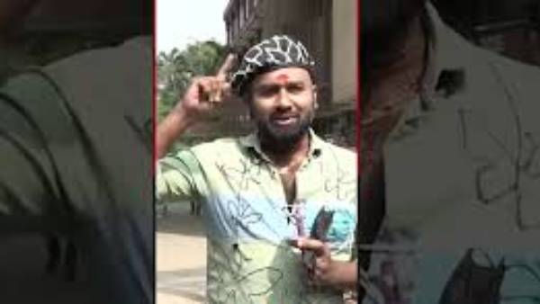 மாஸ்க் போட்டு இருந்த இடம்