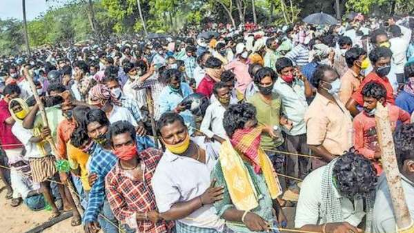  குவியத் தொடங்கினர்