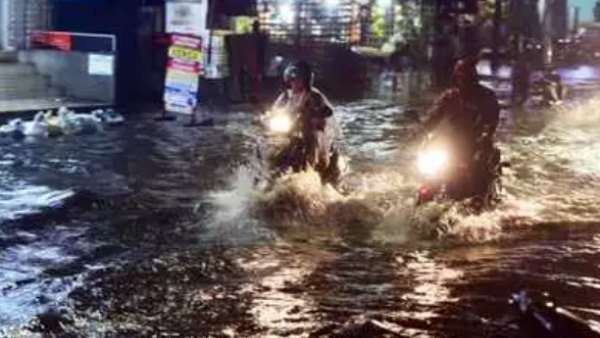  10 மணி நேரம் நீட்டித்த மழை