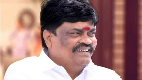 பதுங்கிய ராஜேந்திரபாலாஜி பதுங்கிய ராஜேந்திரபாலாஜி